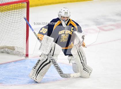 Thumbnail 3 in East Haven vs. Cheshire (CIAC DII Final) photogallery.