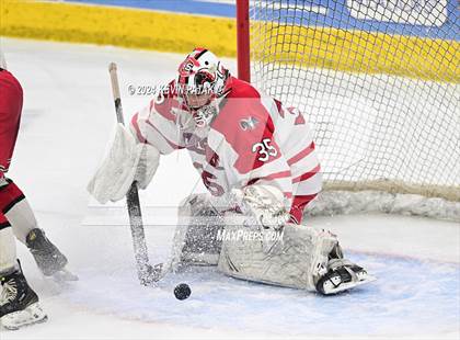 Thumbnail 3 in East Haven vs. Cheshire (CIAC DII Final) photogallery.