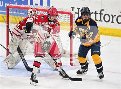 Thumbnail 3 in East Haven vs. Cheshire (CIAC DII Final) photogallery.