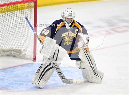 Thumbnail 1 in East Haven vs. Cheshire (CIAC DII Final) photogallery.