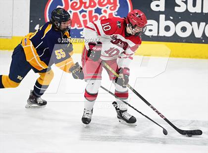 Thumbnail 3 in East Haven vs. Cheshire (CIAC DII Final) photogallery.