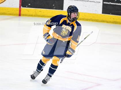 Thumbnail 3 in East Haven vs. Cheshire (CIAC DII Final) photogallery.