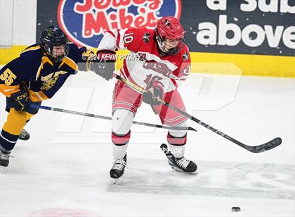 Thumbnail 1 in East Haven vs. Cheshire (CIAC DII Final) photogallery.