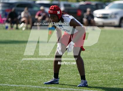 Thumbnail 2 in Midway vs George Ranch (7 on 7 State Qualifying Tournament) photogallery.