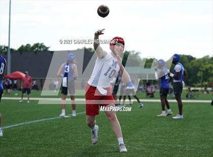 Thumbnail 2 in Midway vs George Ranch (7 on 7 State Qualifying Tournament) photogallery.
