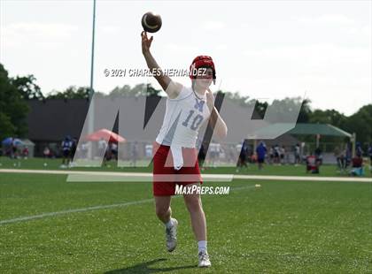 Thumbnail 2 in Midway vs George Ranch (7 on 7 State Qualifying Tournament) photogallery.