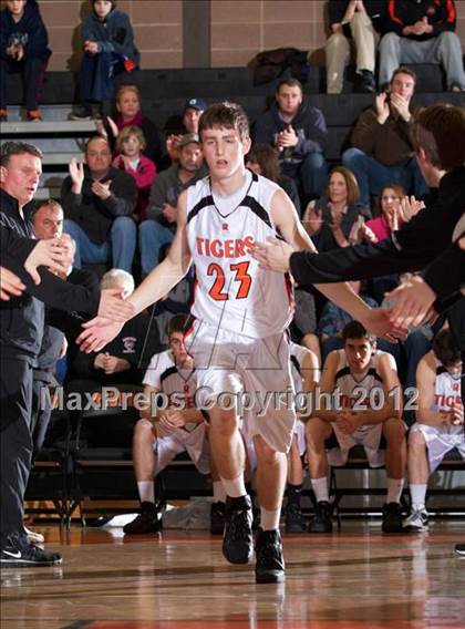 Thumbnail 2 in Weston @ Ridgefield (Ridgefield Holiday Tournament Finals) photogallery.
