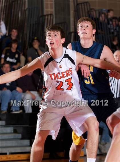 Thumbnail 2 in Weston @ Ridgefield (Ridgefield Holiday Tournament Finals) photogallery.