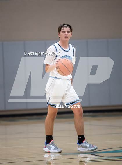Thumbnail 1 in San Pasqual vs. Pacific Ridge (6th Annual Del Lago Tip Off Classic) photogallery.