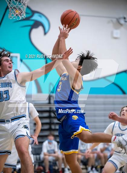 Thumbnail 3 in San Pasqual vs. Pacific Ridge (6th Annual Del Lago Tip Off Classic) photogallery.