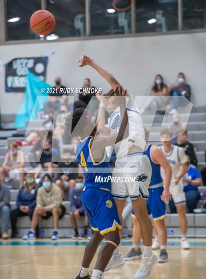 Thumbnail 2 in San Pasqual vs. Pacific Ridge (6th Annual Del Lago Tip Off Classic) photogallery.