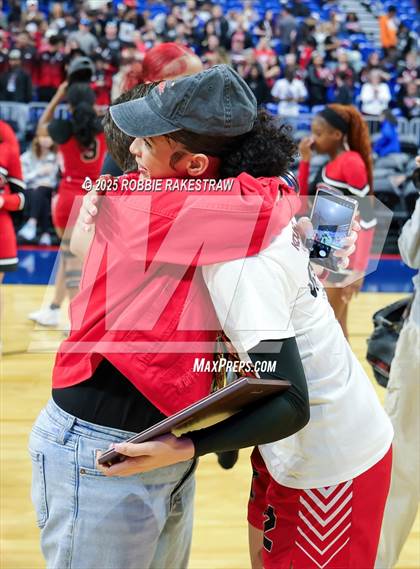 Thumbnail 3 in Kountze @ Paradise (UIL 3A Basketball Division II Final Medal Ceremony) photogallery.