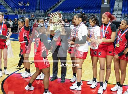 Thumbnail 3 in Kountze @ Paradise (UIL 3A Basketball Division II Final Medal Ceremony) photogallery.