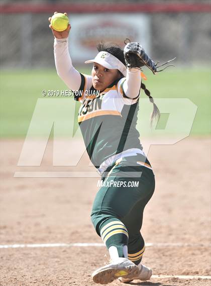 Thumbnail 1 in Edison @ Los Alamitos (Game 1) photogallery.