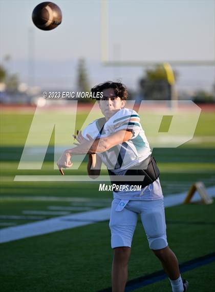 Thumbnail 2 in Sweetwater @ Olympian photogallery.