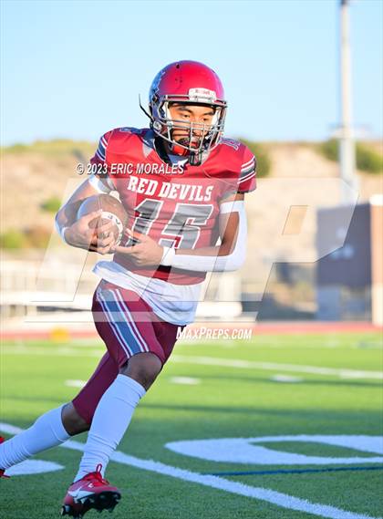 Thumbnail 3 in Sweetwater @ Olympian photogallery.