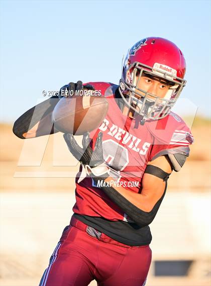 Thumbnail 2 in Sweetwater @ Olympian photogallery.