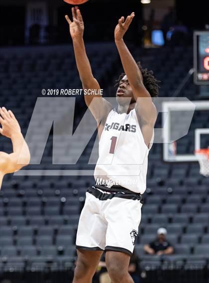 Thumbnail 1 in Central Catholic vs. Weston Ranch (CIF SJS D3 Final)  photogallery.