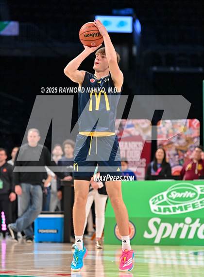 Thumbnail 1 in McDonald's All American Games (Jamfest Shootout)   photogallery.