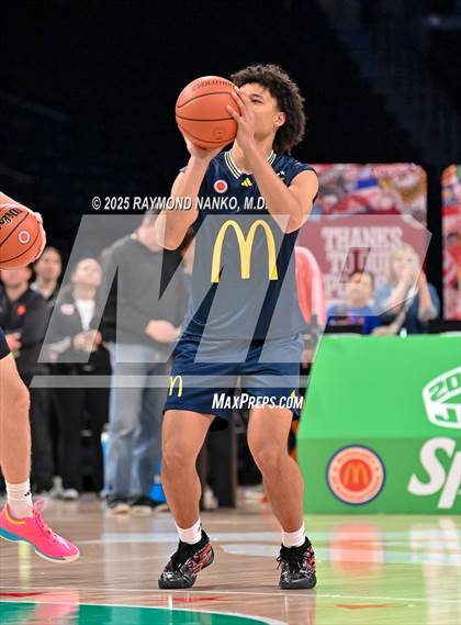 Thumbnail 3 in McDonald's All American Games (Jamfest Shootout)   photogallery.