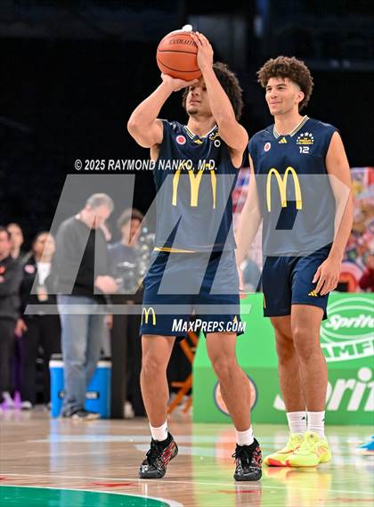 Thumbnail 3 in McDonald's All American Games (Jamfest Shootout)   photogallery.