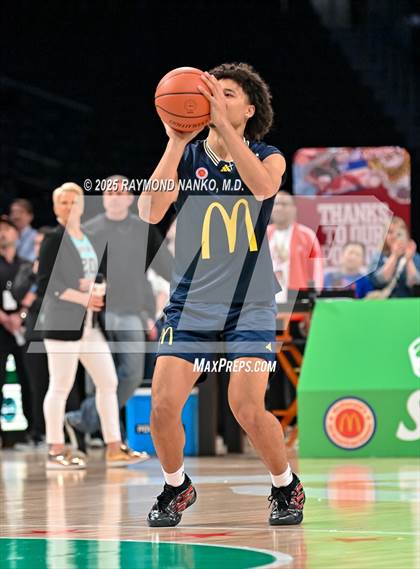 Thumbnail 1 in McDonald's All American Games (Jamfest Shootout)   photogallery.
