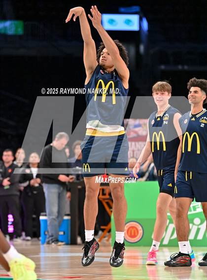 Thumbnail 3 in McDonald's All American Games (Jamfest Shootout)   photogallery.
