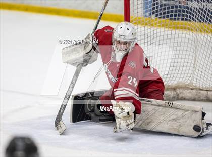 Thumbnail 1 in Concord vs Exeter (Brian C Stone Christmas Tournament) photogallery.