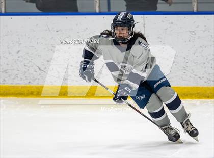 Thumbnail 1 in Concord vs Exeter (Brian C Stone Christmas Tournament) photogallery.