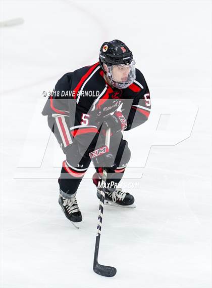 Thumbnail 3 in Pope Francis vs Arlington (MIAA Division 1A play-In) photogallery.