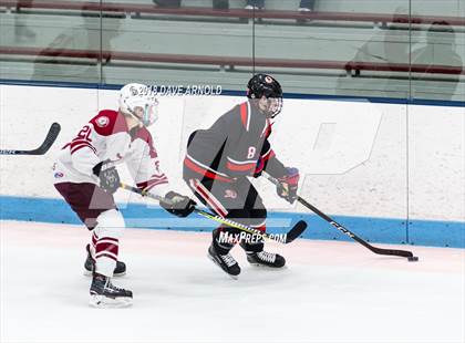 Thumbnail 1 in Pope Francis vs Arlington (MIAA Division 1A play-In) photogallery.