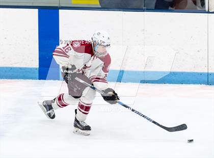 Thumbnail 3 in Pope Francis vs Arlington (MIAA Division 1A play-In) photogallery.