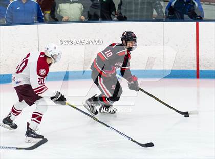 Thumbnail 3 in Pope Francis vs Arlington (MIAA Division 1A play-In) photogallery.