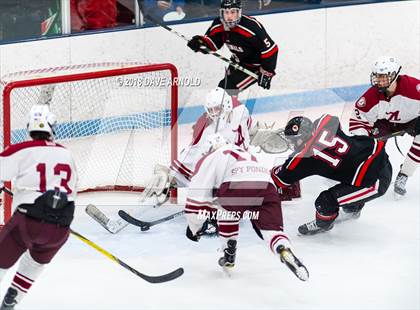 Thumbnail 2 in Pope Francis vs Arlington (MIAA Division 1A play-In) photogallery.