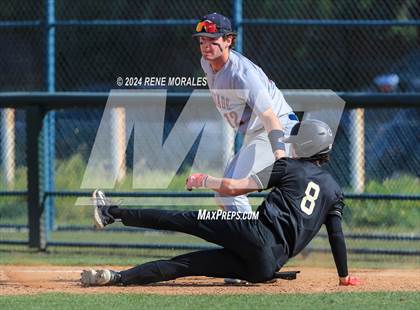 Thumbnail 3 in Chaminade vs Harvard-Westlake photogallery.