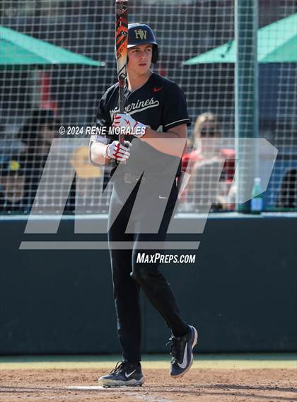 Thumbnail 2 in Chaminade vs Harvard-Westlake photogallery.