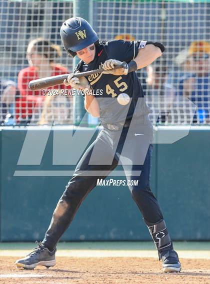 Thumbnail 2 in Chaminade vs Harvard-Westlake photogallery.
