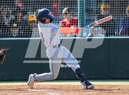Thumbnail 3 in Chaminade vs Harvard-Westlake photogallery.