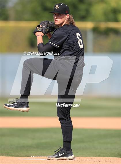 Thumbnail 1 in Chaminade vs Harvard-Westlake photogallery.