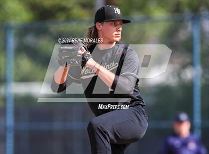 Thumbnail 2 in Chaminade vs Harvard-Westlake photogallery.
