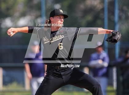 Thumbnail 1 in Chaminade vs Harvard-Westlake photogallery.