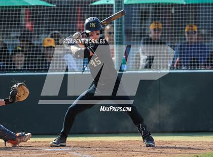 Thumbnail 1 in Chaminade vs Harvard-Westlake photogallery.