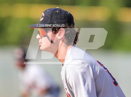 Thumbnail 3 in Chaminade vs Harvard-Westlake photogallery.
