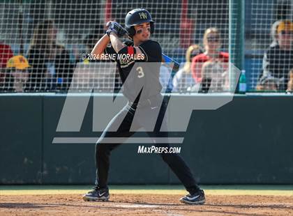 Thumbnail 2 in Chaminade vs Harvard-Westlake photogallery.