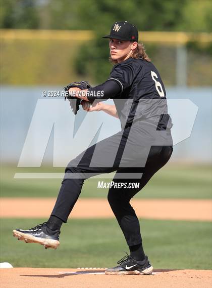 Thumbnail 1 in Chaminade vs Harvard-Westlake photogallery.