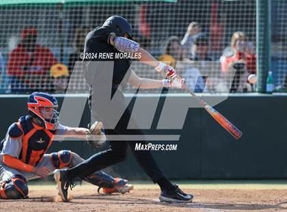 Thumbnail 3 in Chaminade vs Harvard-Westlake photogallery.