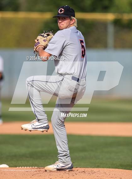 Thumbnail 2 in Chaminade vs Harvard-Westlake photogallery.