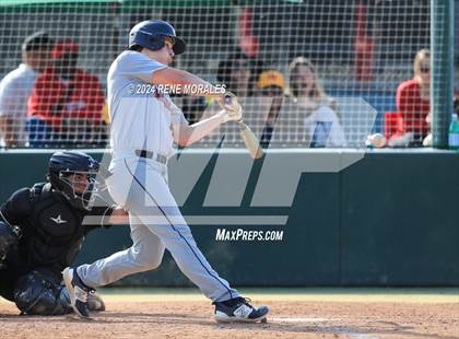 Thumbnail 2 in Chaminade vs Harvard-Westlake photogallery.
