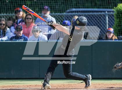 Thumbnail 2 in Chaminade vs Harvard-Westlake photogallery.
