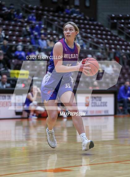 Thumbnail 1 in Richfield vs. South Sevier (UHSAA 3A Consolation Semifinal) photogallery.